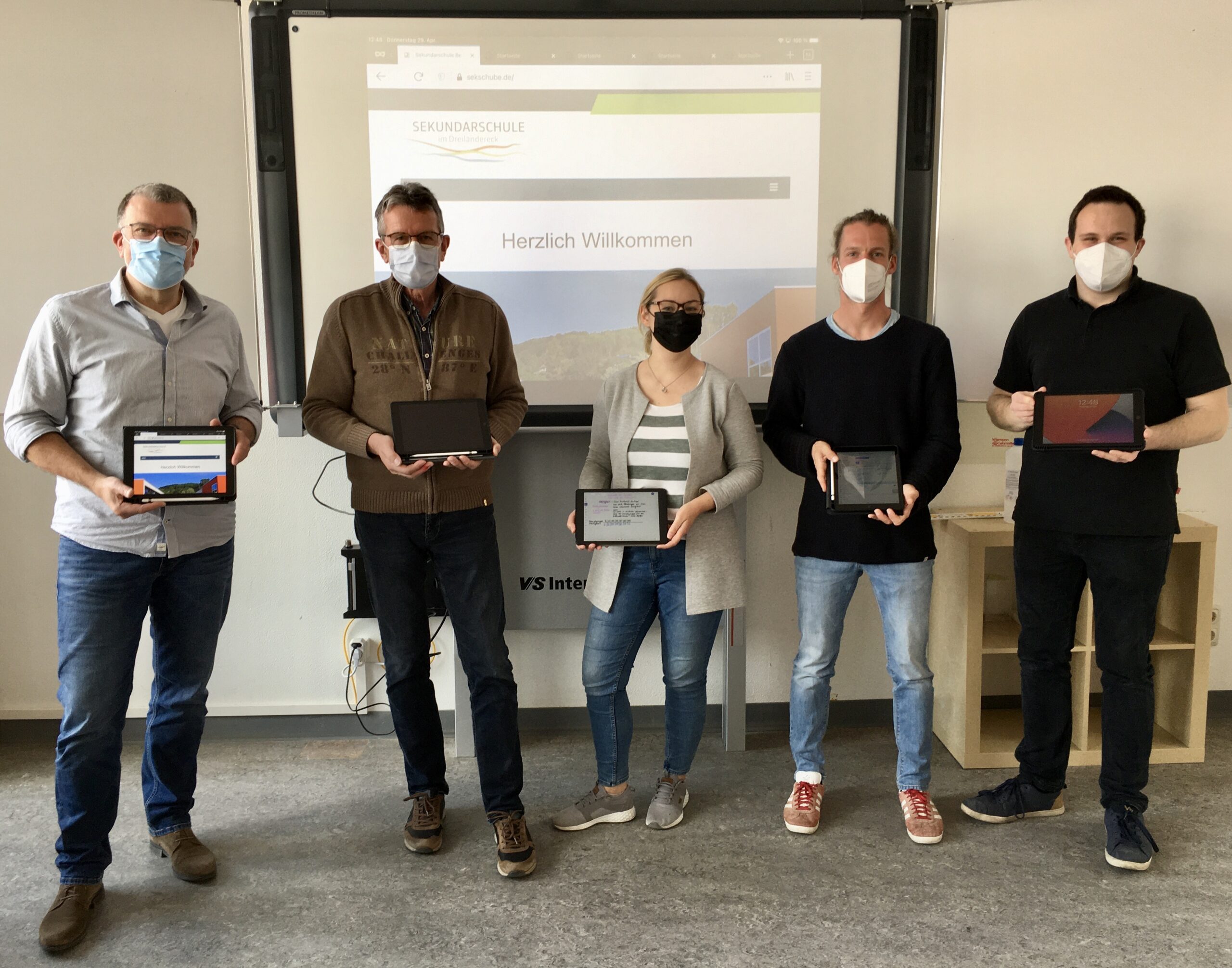 Digitalisierung schreitet weiter voran – Sekundarschule erhält iPads und Apple TVs